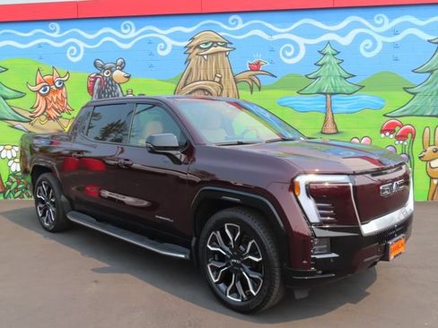 Certified 2025 GMC Sierra EV Denali AWD/4WD image 1