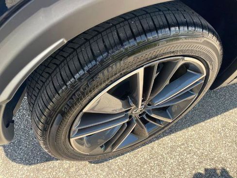 Certified 2025 INFINITI QX50 Sport AWD/4WD image 10