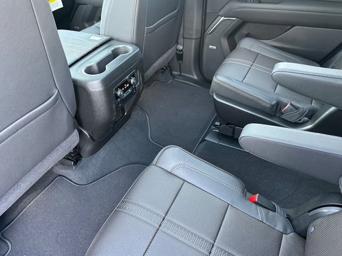 New 2026 Chevrolet Tahoe High Country image 13