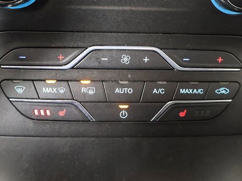 Used 2020 Ford Edge SEL w/ Convenience Package image 45