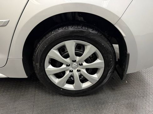 Used 2023 Toyota Corolla LE image 11