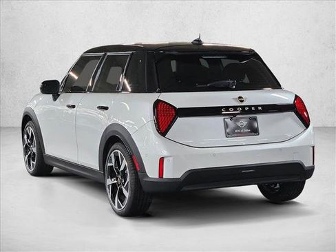New 2026 MINI Cooper 4-Door Hardtop image 7