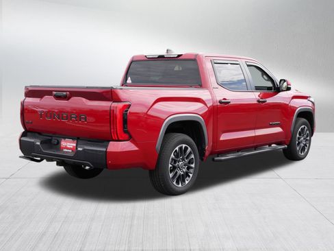 Used 2024 Toyota Tundra Limited w/ Power Package AWD/4WD image 7