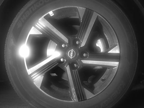 Used 2025 Nissan Sentra SV FWD image 13