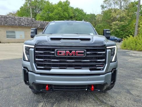 New 2026 GMC Sierra 2500 AT4 w/ Technology Package AWD/4WD image 14