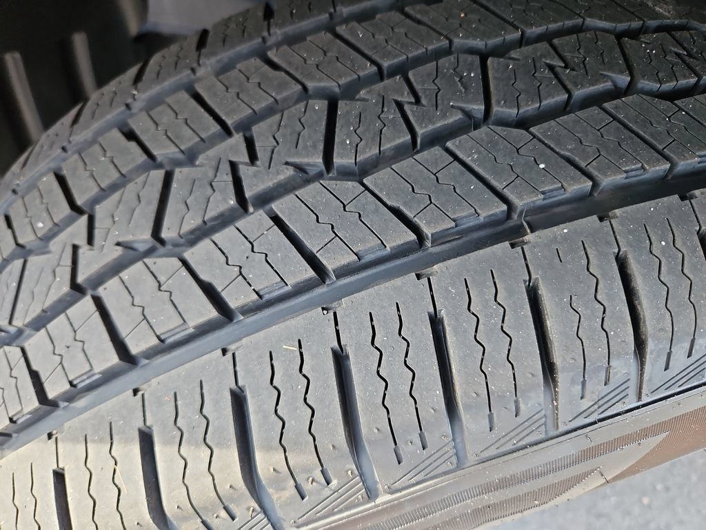 Used 2023 Honda Ridgeline RTL-E image 32
