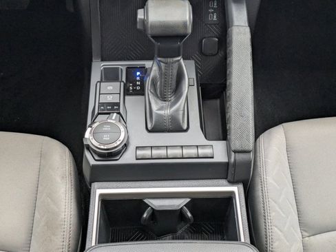 Used 2024 Toyota Tacoma SR5 image 19