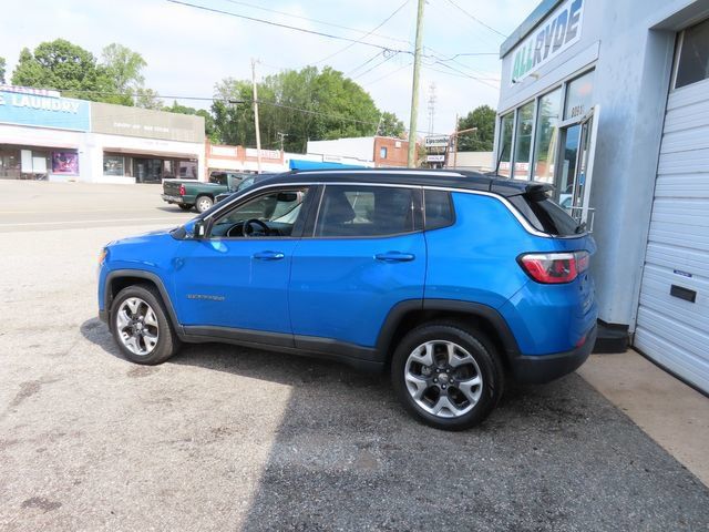 Used 2017 Jeep Compass Limited AWD/4WD image 6