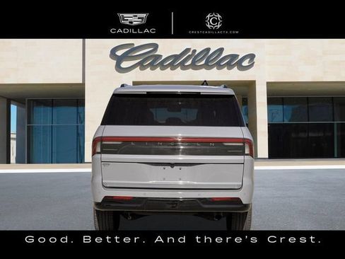 Used 2025 Lincoln Navigator Reserve w/ Jet Appearance Package AWD/4WD image 4