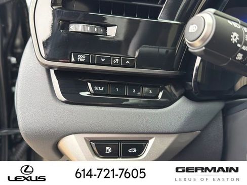 New 2025 Lexus RX 500h F Sport image 24