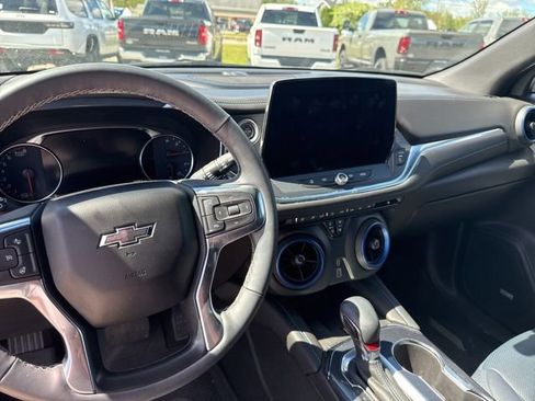 Used 2024 Chevrolet Blazer RS w/ Driver Confidence II Package AWD/4WD image 7