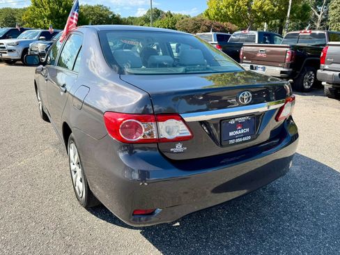 Used 2013 Toyota Corolla LE FWD image 3