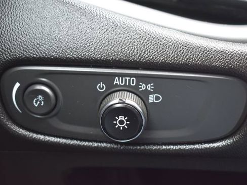 Used 2023 Chevrolet Malibu LT image 22