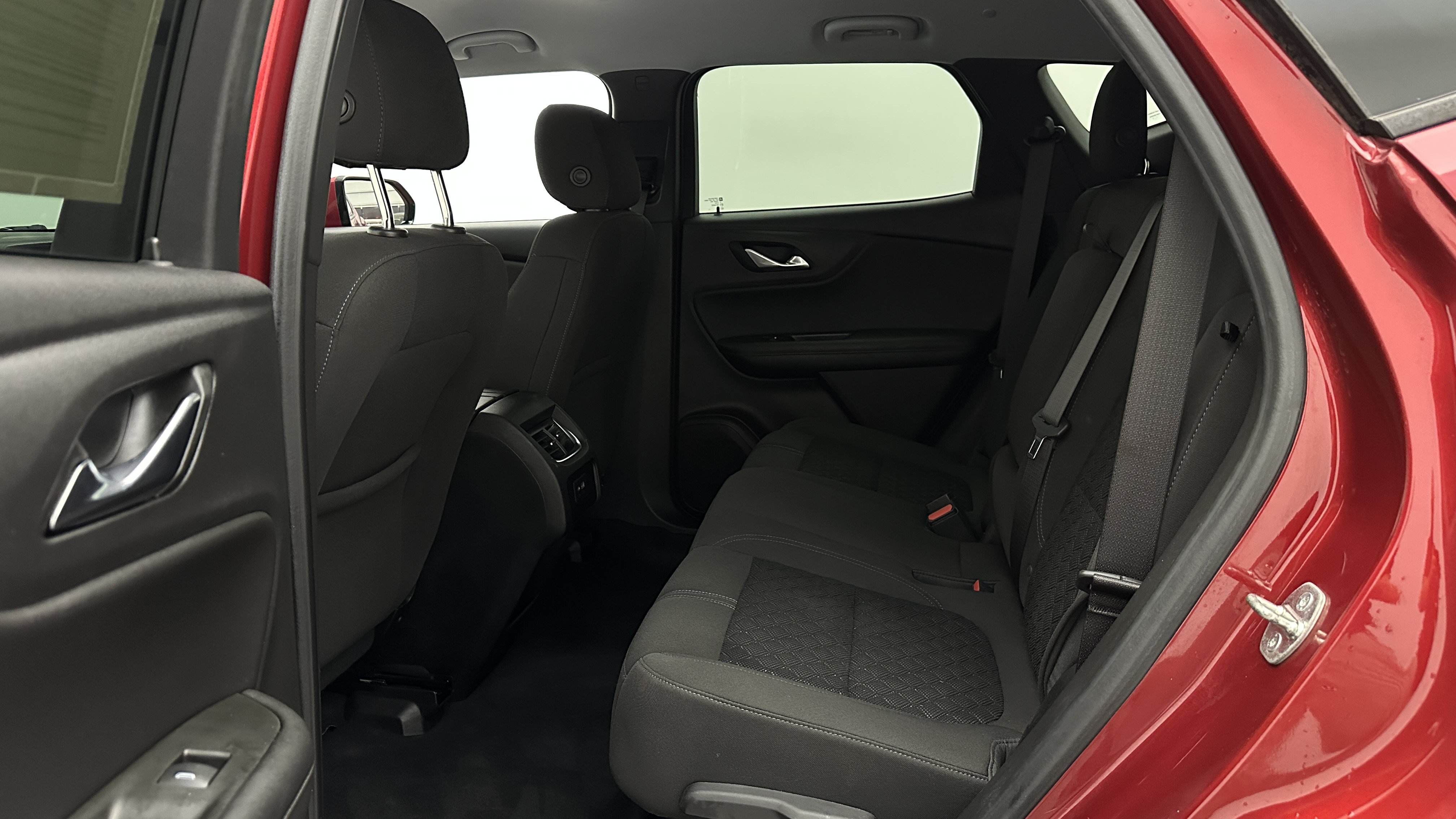 Used 2021 Chevrolet Blazer LT FWD image 23