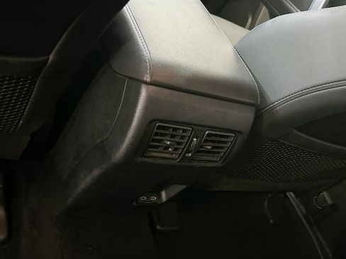 Used 2024 Toyota 4Runner SR5 Premium image 28