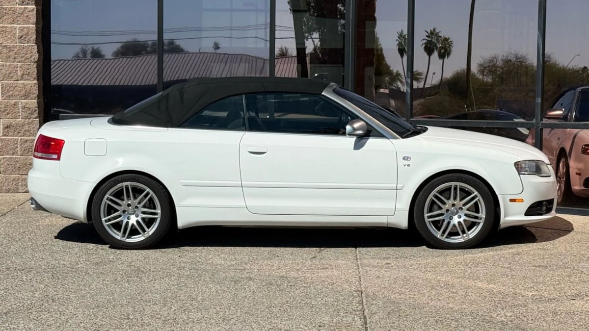 Used 2008 Audi S4 Cabriolet AWD/4WD image 13
