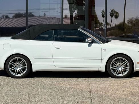 Used 2008 Audi S4 Cabriolet image 13