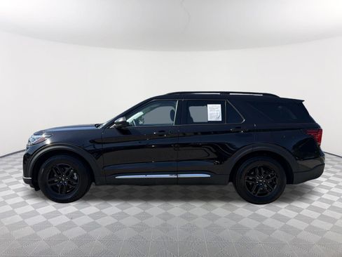 Used 2025 Ford Explorer Active RWD image 13