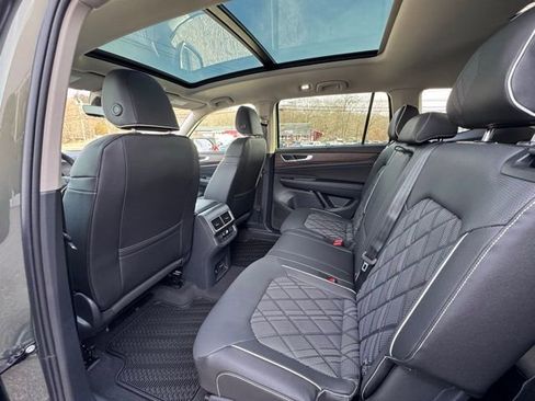 New 2026 Volkswagen Atlas SEL Premium R-Line AWD/4WD image 10