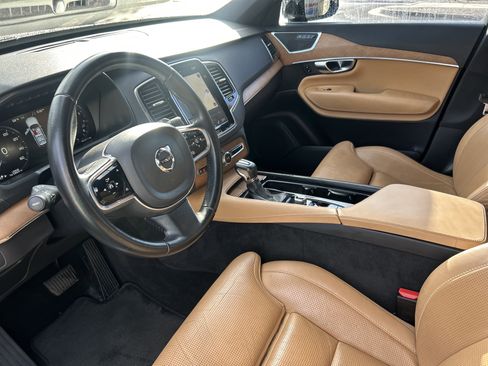 Used 2018 Volvo XC90 T6 Inscription w/ Convenience Package image 11