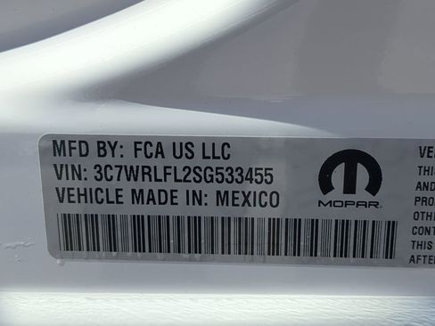 New 2025 RAM 4500 Tradesman image 27