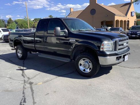 Used 2005 Ford F250 XLT AWD/4WD image 9