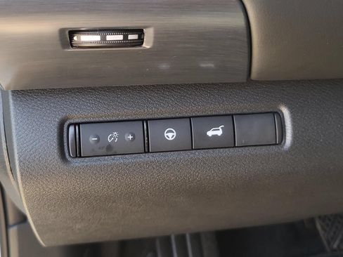 New 2026 Nissan Pathfinder SL w/ Cargo Package FWD image 20