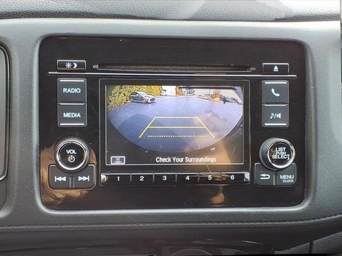 Used 2020 Honda HR-V LX image 15