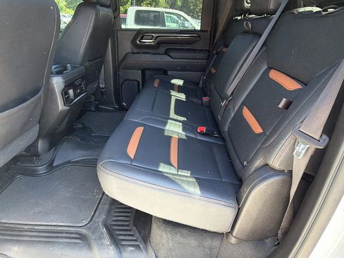 Used 2024 GMC Sierra 2500 AT4 w/ AT4 Premium Plus Package AWD/4WD image 24