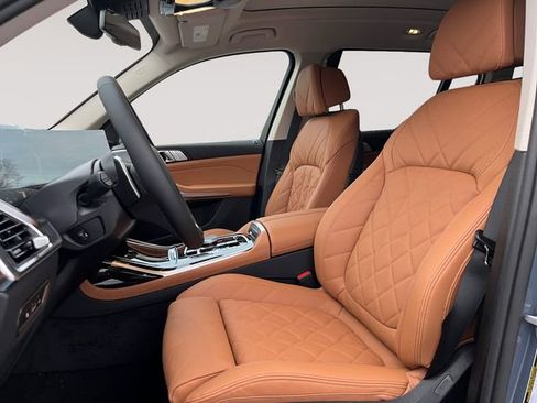 New 2026 BMW X7 xDrive40i w/ Dynamic Handling Package image 9