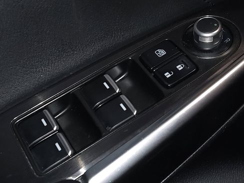 Used 2016 MAZDA MAZDA6 Touring image 27