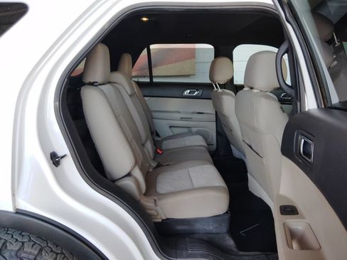 Used 2014 Ford Explorer 4WD image 15