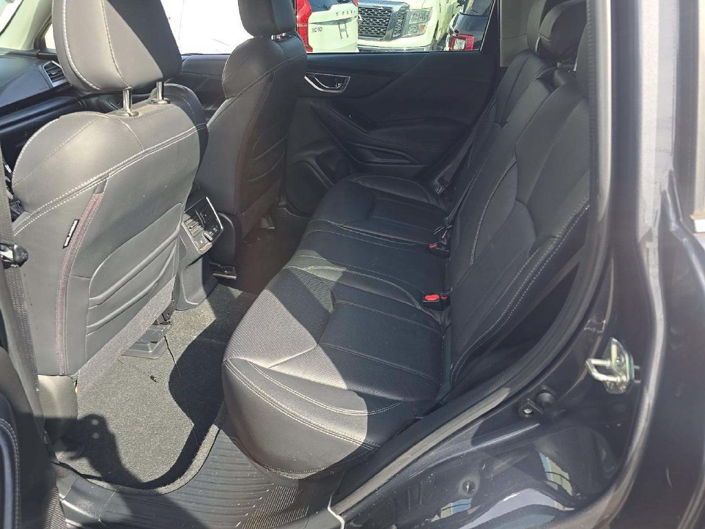 Used 2021 Subaru Forester Touring AWD/4WD image 6