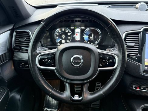 Used 2017 Volvo XC90 T8 R-Design w/ Vision Package image 37