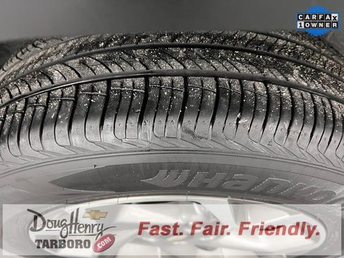 Used 2025 Chevrolet Trax LT w/ LT Convenience Package image 22