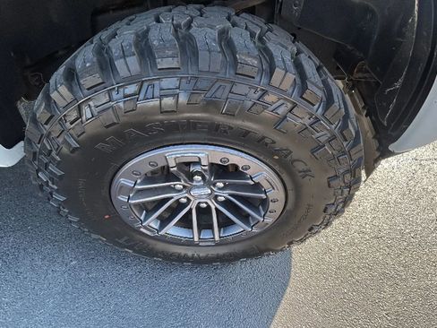 Used 2018 Ford F150 XLT w/ Equipment Group 302A Luxury image 39