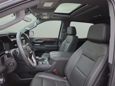 Used 2023 GMC Sierra 1500 Denali w/ Denali Reserve Package image 13