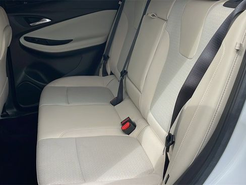 Used 2022 Buick Encore GX Select image 13