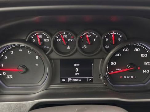 Certified 2024 Chevrolet Silverado 2500 Custom w/ Custom Convenience Package image 12