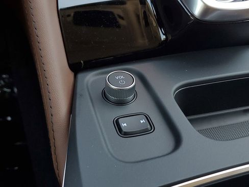 New 2026 Acura MDX w/ Advance Package image 29