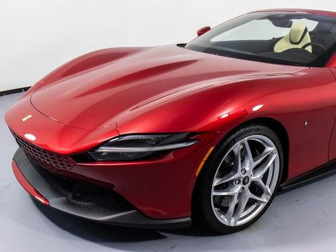 Certified 2024 Ferrari Roma Spider image 30