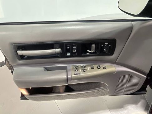 Used 1995 Chevrolet Impala SS image 72