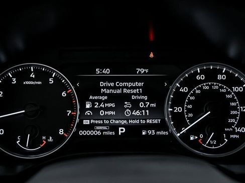 New 2025 Mitsubishi Outlander AWD image 19