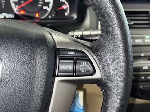Used 2012 Honda Accord EX-L image 22
