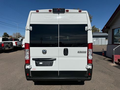 Used 2023 RAM ProMaster 2500 image 8