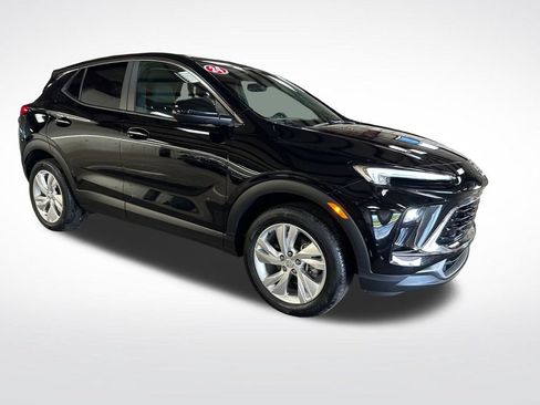 Used 2024 Buick Encore GX Preferred w/ Comfort Package AWD/4WD image 8