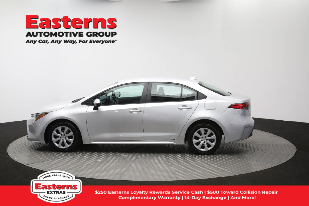 Used 2024 Toyota Corolla LE FWD image 59