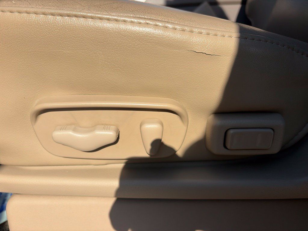 Used 2015 Nissan Armada Platinum AWD/4WD image 54