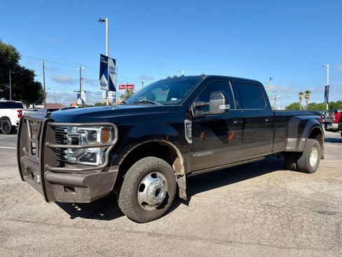 Used 2022 Ford F350 King Ranch w/ King Ranch Ultimate Package AWD/4WD image 5