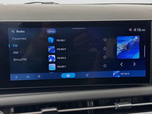 Used 2025 Hyundai Tucson SEL FWD image 21